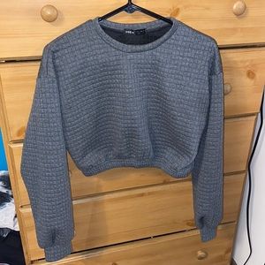SHEIN SMALL GRAY CROP TOP